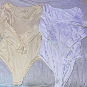 2 set bodysuits